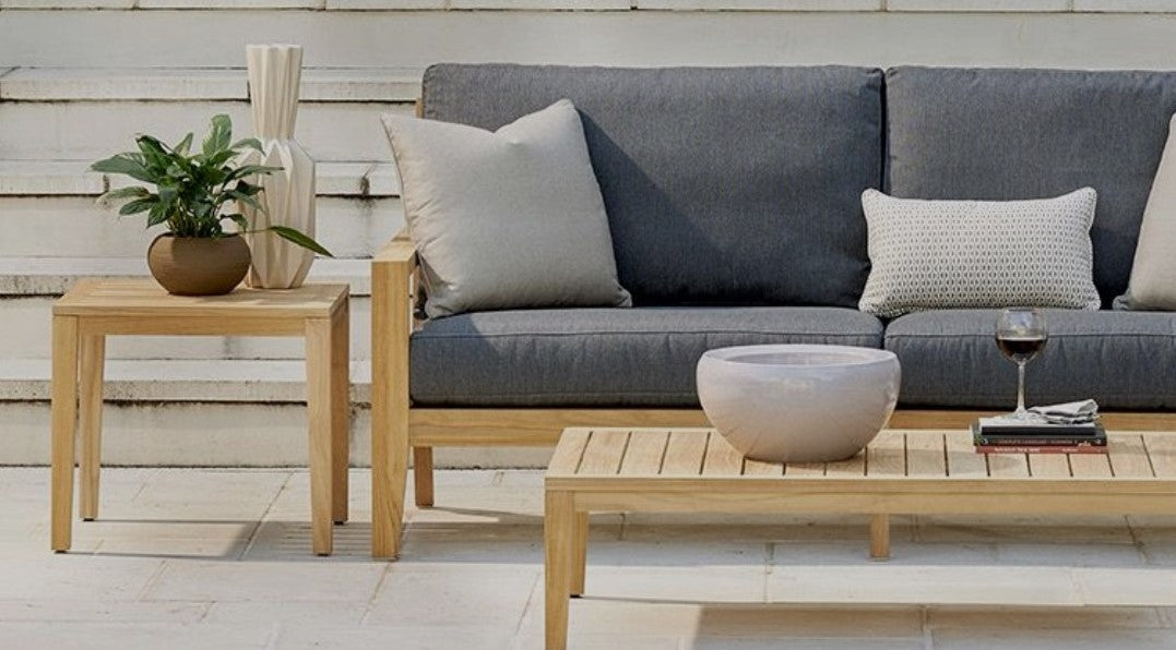 La Jolla 23" Square End Table
